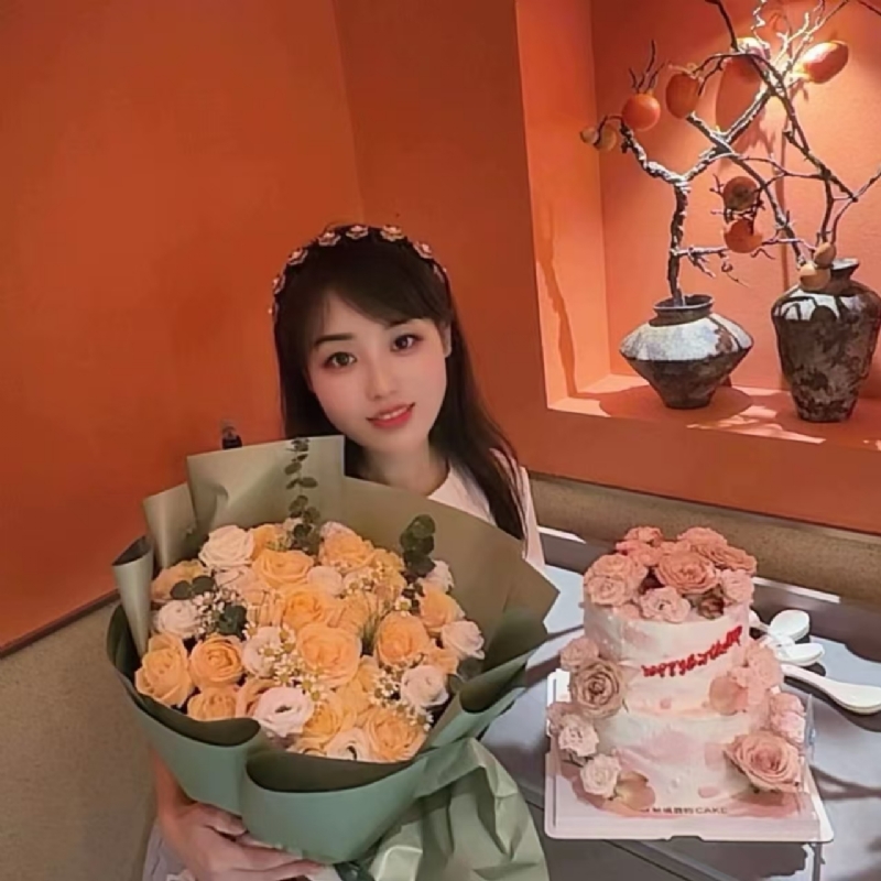 希希的第一张照片--咸阳闪婚服务中心